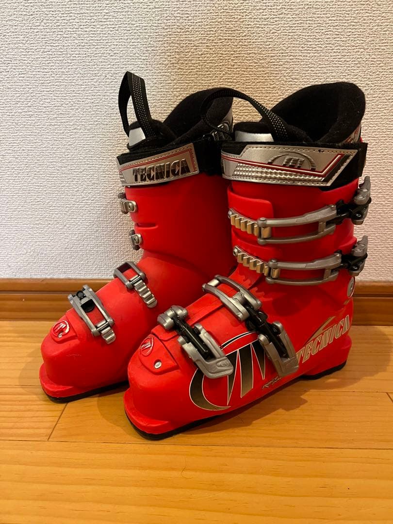 TECNICA 子ども用スキーブーツ レッド
