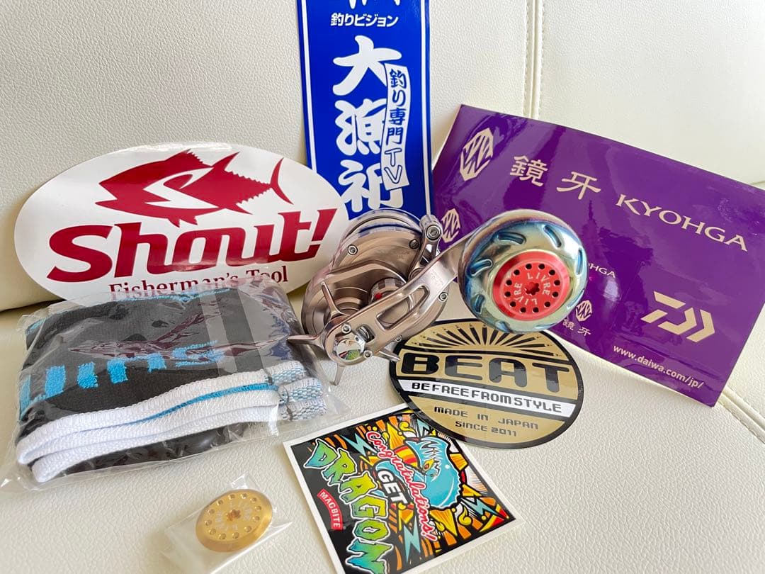 再度値下げ！！　ダイワ　15 ソルティガ10HL リブレハンドル.箱ありおまけ付