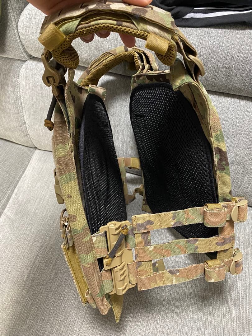 マルチカム プレートキャリア　VOTAGOO