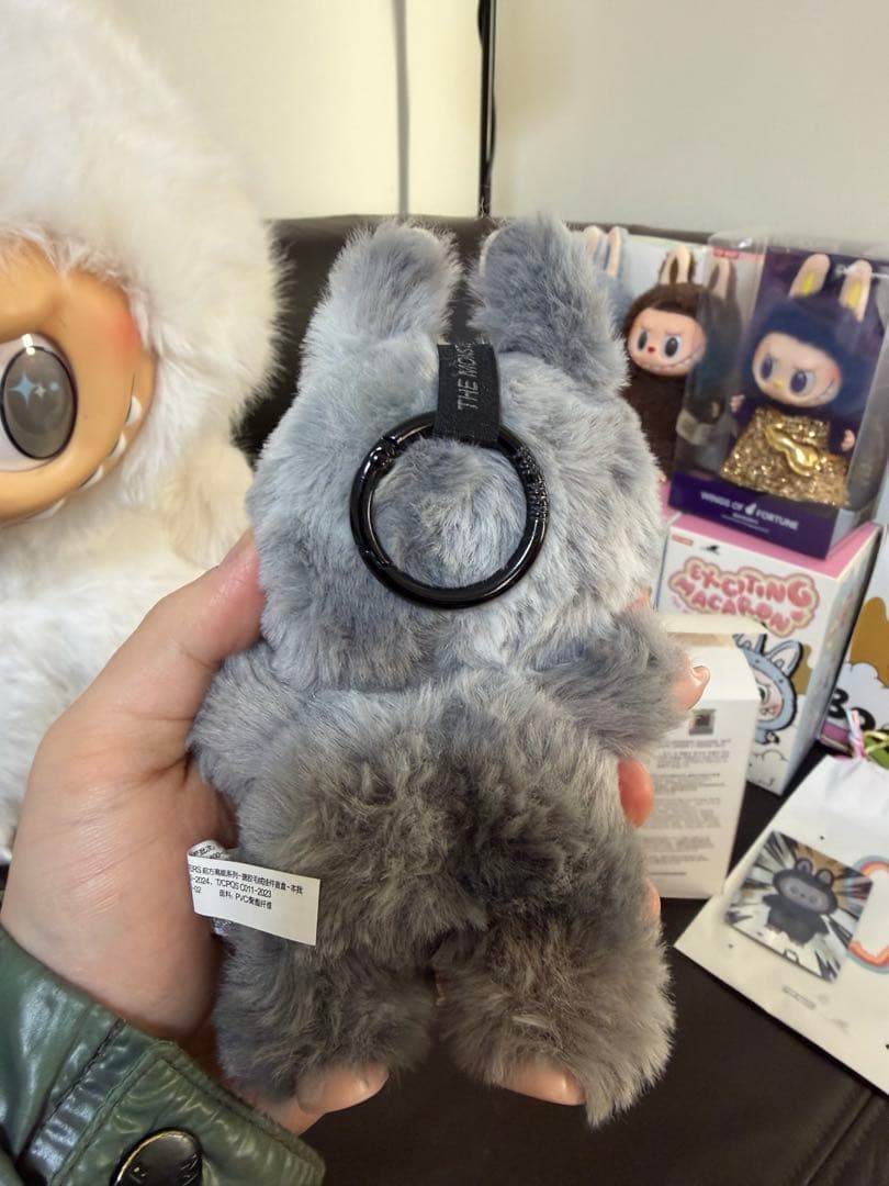 100%公式正規品 ラブブ♡Bigintoenergyシークレット ID本我