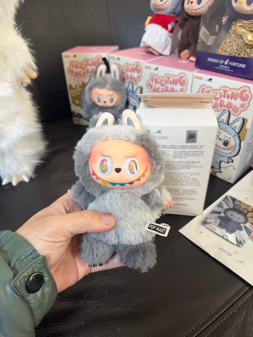 100%公式正規品 ラブブ♡Bigintoenergyシークレット ID本我