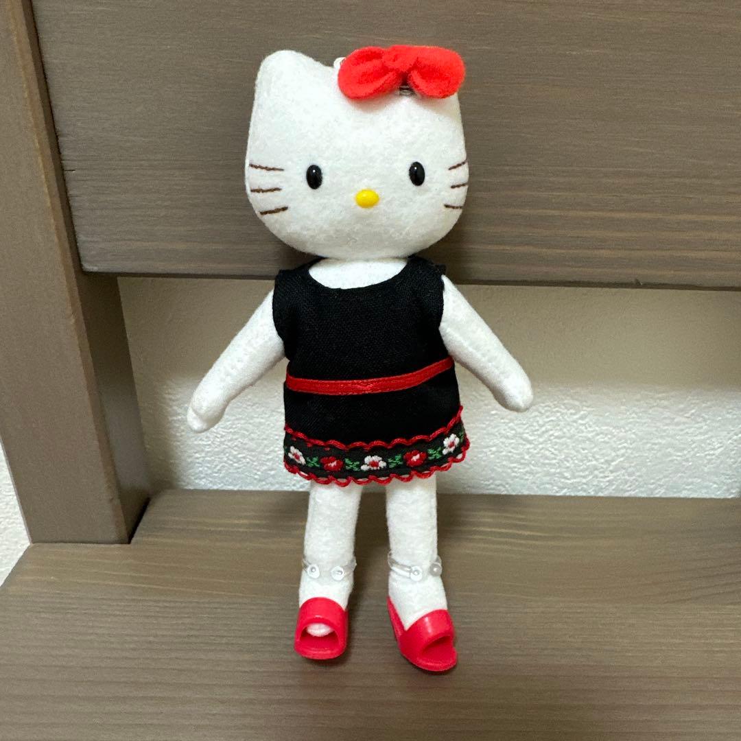 サンリオ キティ ドレスアップ コレクション 2体 セット