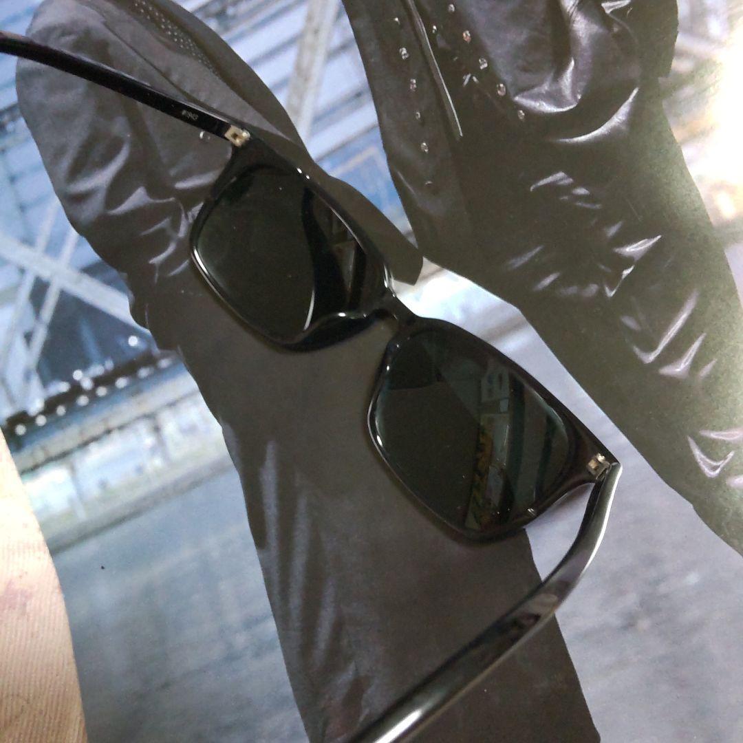 舘ひろしあぶない刑事サングラス