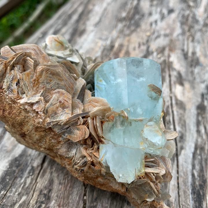 アクアマリン マスコバイト 鉱物 標本 原石