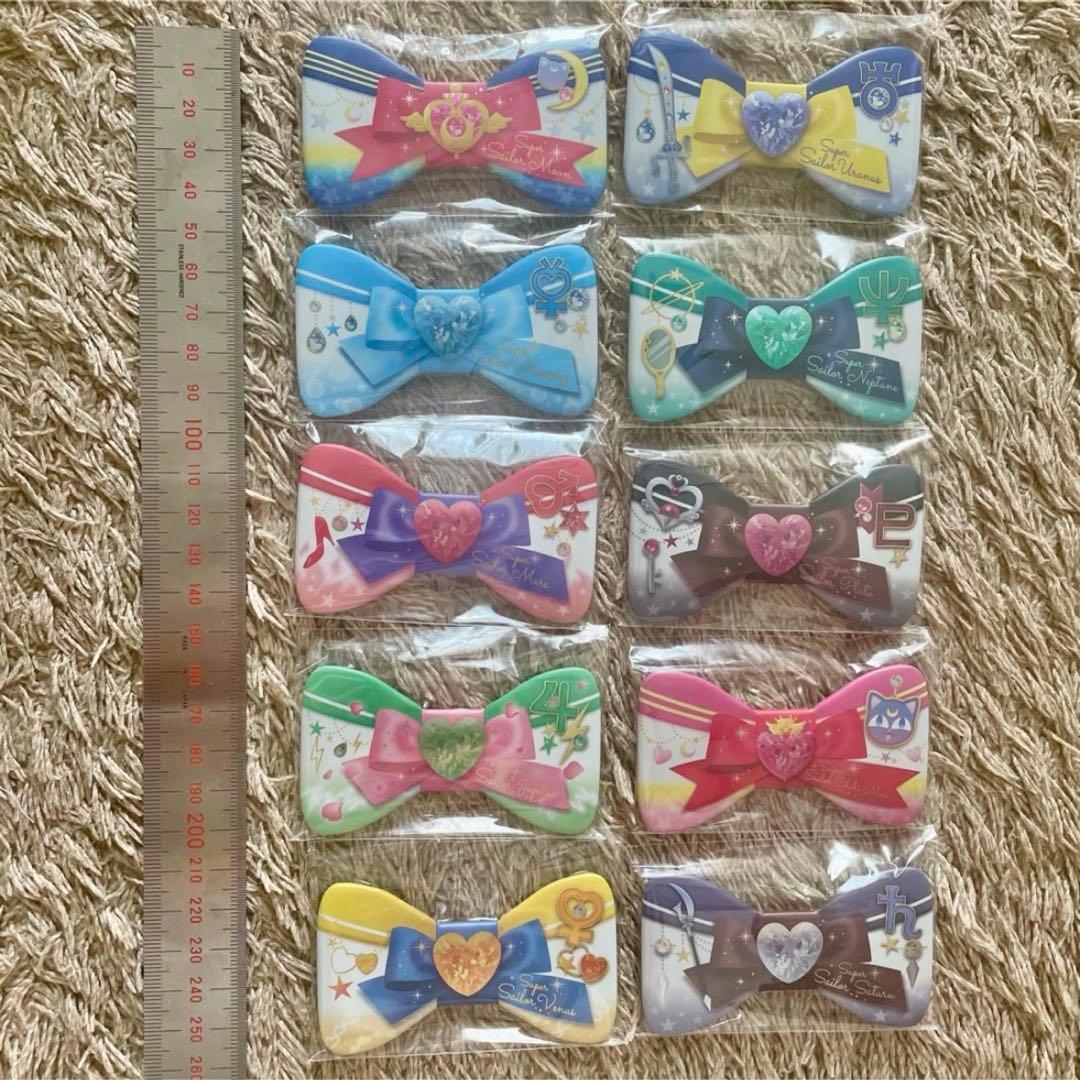 リボン　缶バッジ　セーラームーンストア　全種類　コンプリート