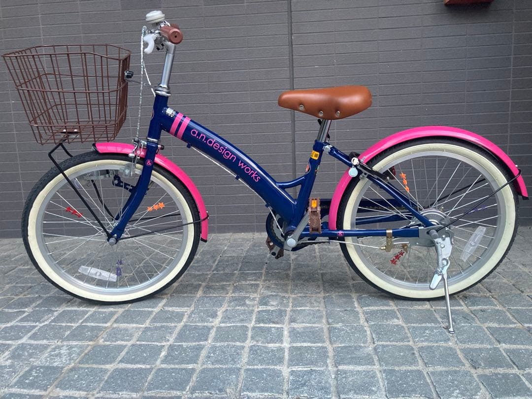 a.n.design works 子供用自転車 ネイビー/ピンク　20インチ