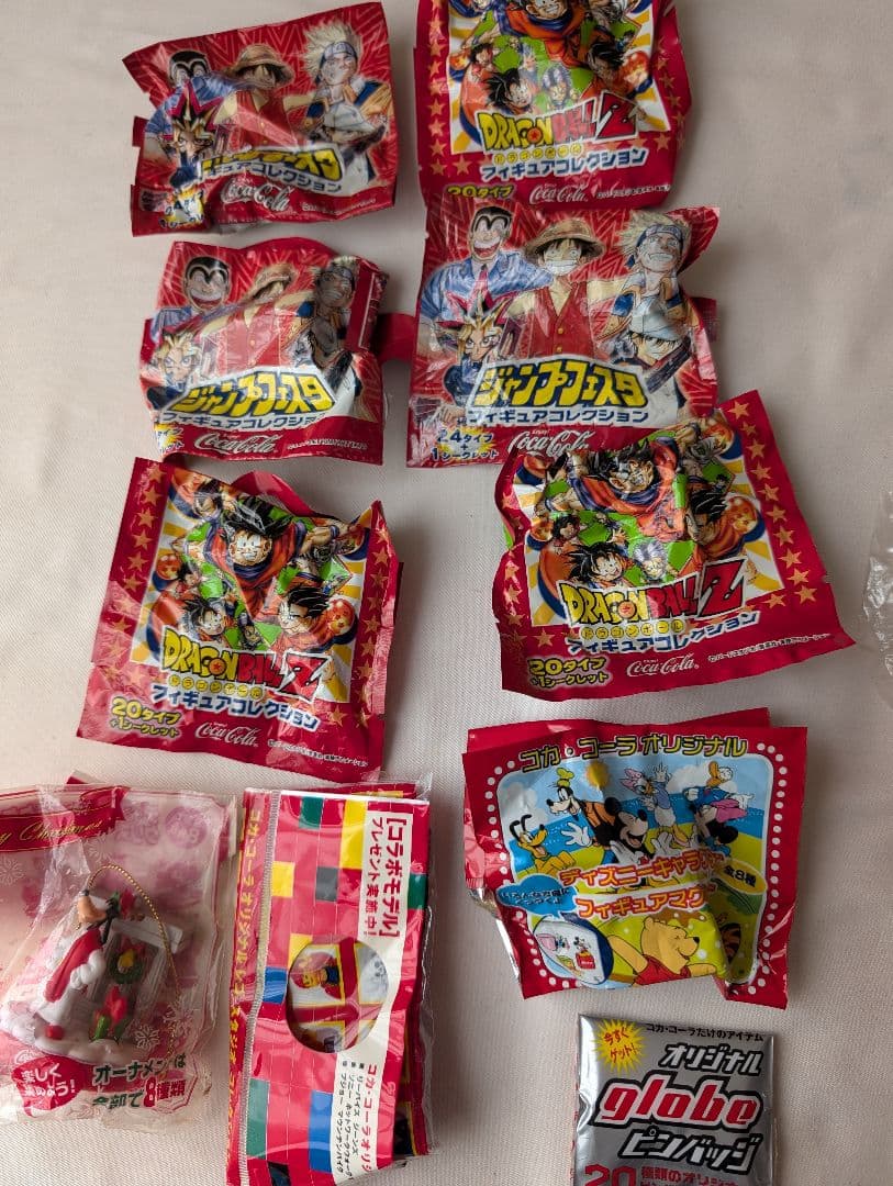 タイガーマスクフィギュア 11個セット + リラックマストラップ 30個以上