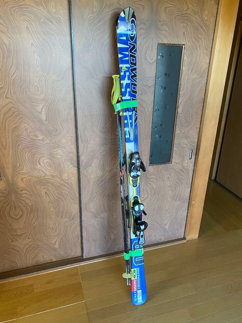 SALOMON スキー とストック