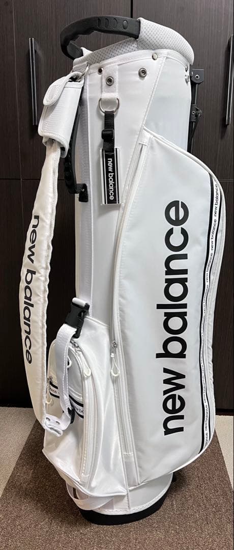 【美品】ニューバランス ゴルフ 軽量 スリムキャディバッグ８型【ホワイト】