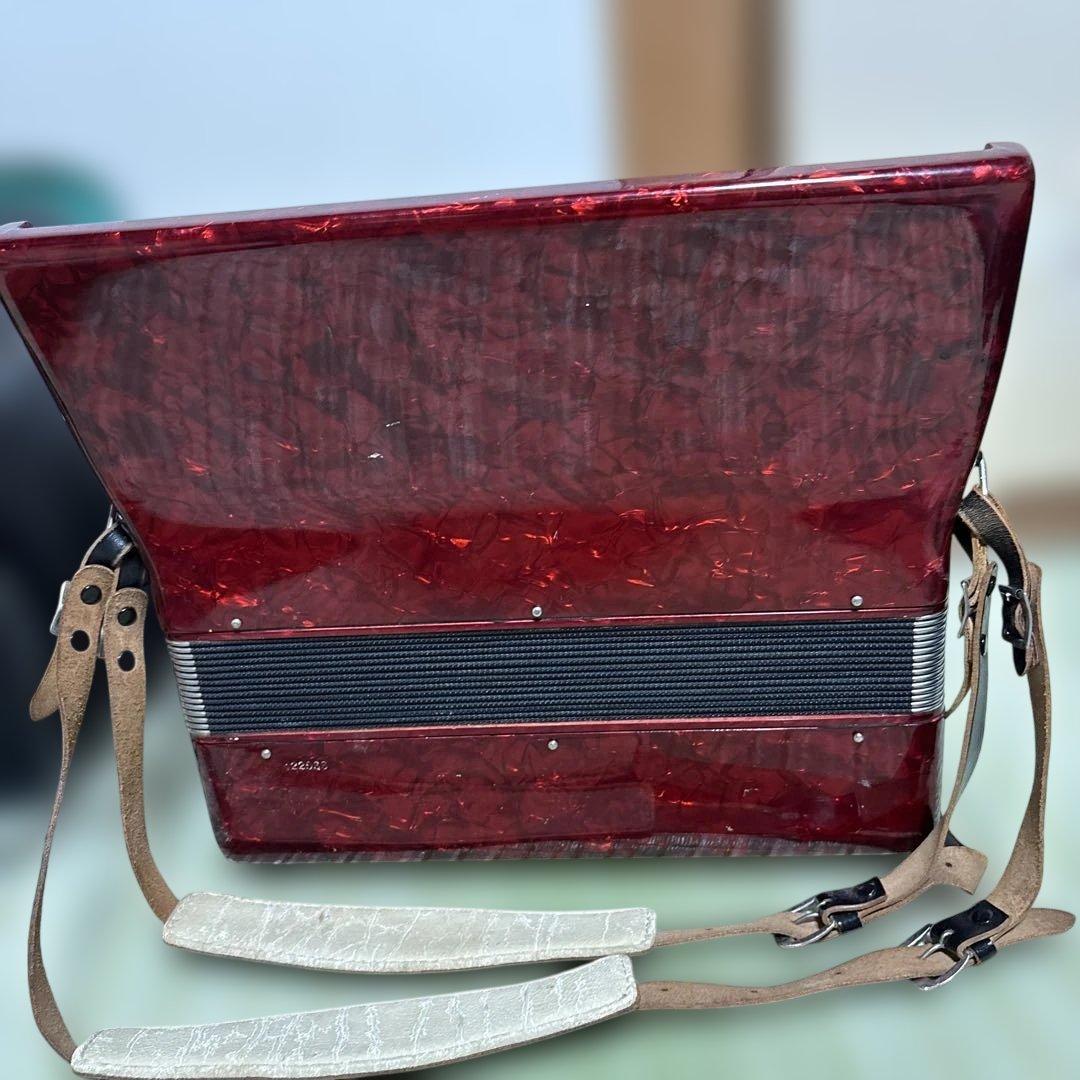 ヤマハ　YAMAHA アコーディオン　ピアノ　鍵盤　楽器　演奏　赤　ソフトケース