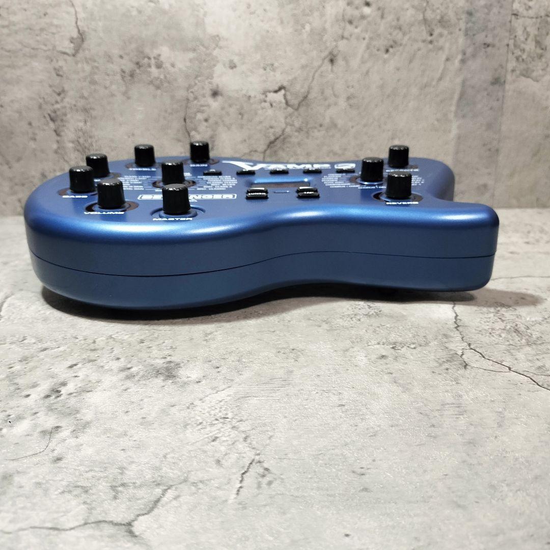 ギター BEHRINGER V-AMP2