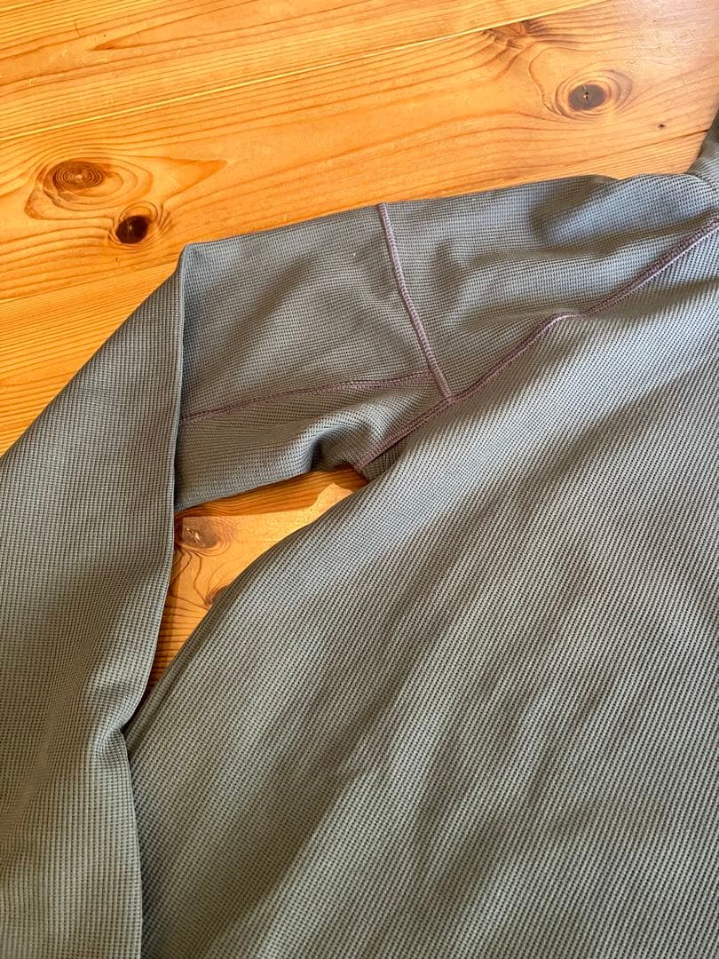 BURTON ミッドレイヤー Long Neck Hoody XS （S〜M）