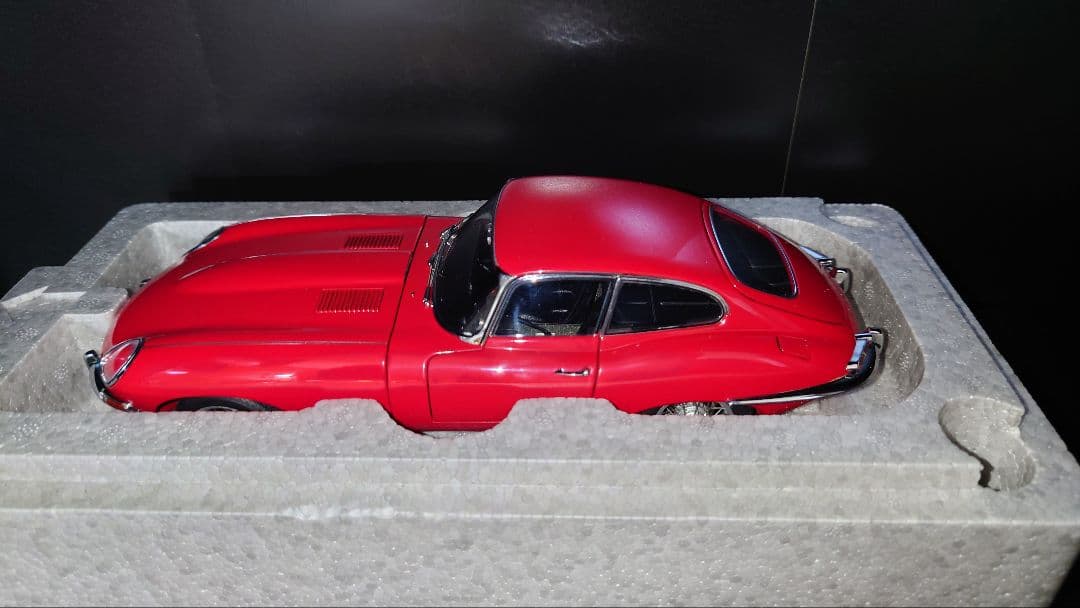 autoart 1/18 ジャガー e-type シリーズ1 ロードスター