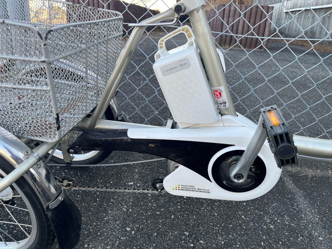 直接引取のみ Panasonic BE-ELR83T 三輪車 電動アシスト