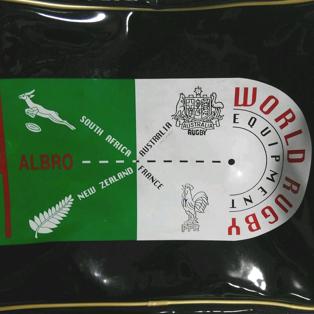 ラグビーエナメルバッグ　オールブラックス・ワラビーズ等エンブレムラグビージャージ