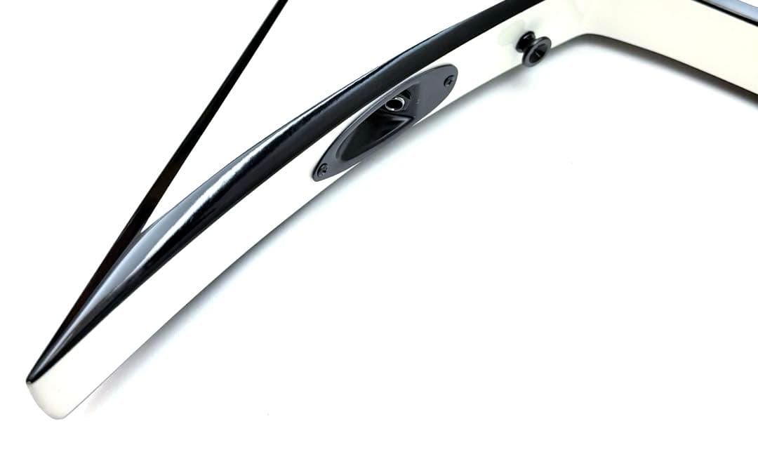 【美品】Jackson KING V VS32 White with Black