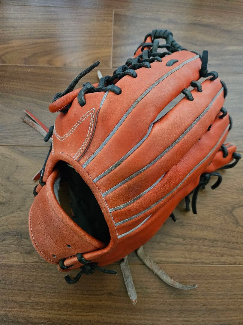 アイピーセレクト　軟式外野手左投げグローブ