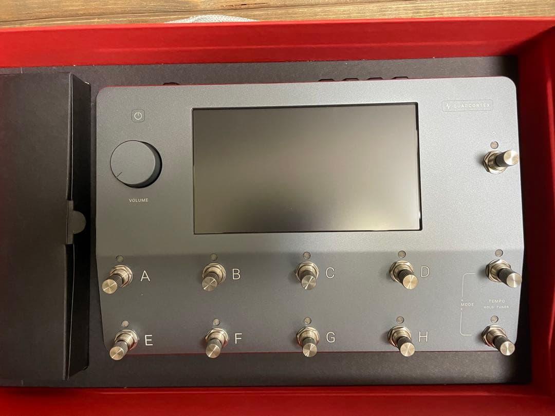 ギター Neural DSP QUAD CORTEX