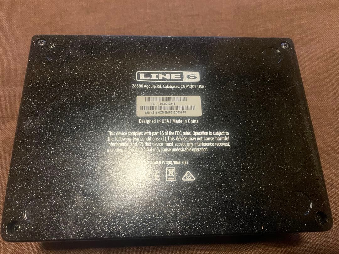 マルチエフェクター　LINE6 HX STOMP