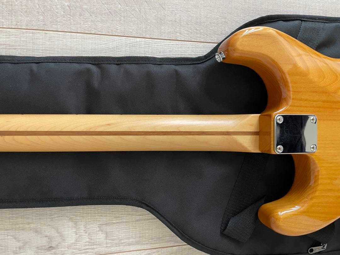 ギター Fender Japan Hybrid Il Stratocaster