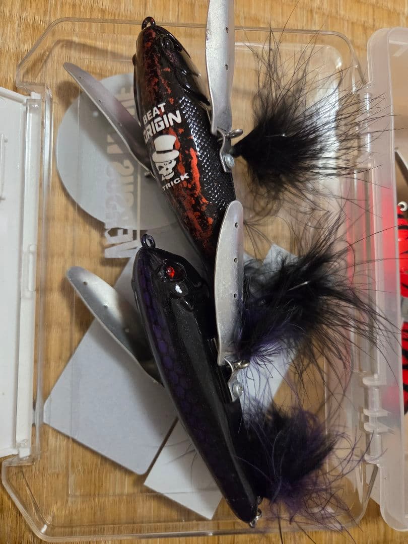 羽根物　ルアー　まとめ売り　バス釣り引退 モンカルアーワークス　羽根モノ