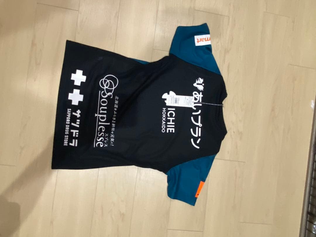 北海道コンサドーレ札幌 2025年サッカー練習着　ユニフォーム Lサイズ