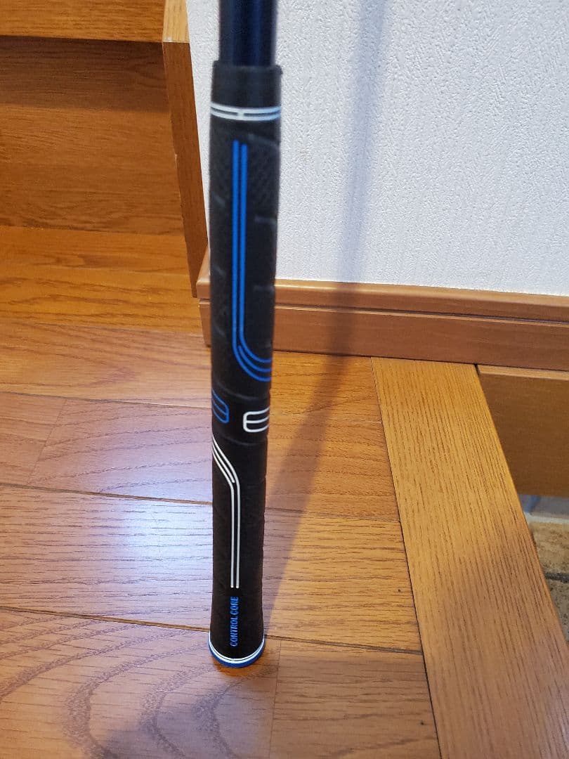 初代VENTUS BLUE 5S　テーラーメイド純正シールあり　グリップほぼ新品