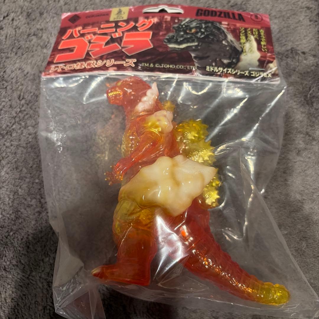 CCPミドルサイズ　ゴジラEX 第10弾 バーニングゴジラ クリアレッドVer.