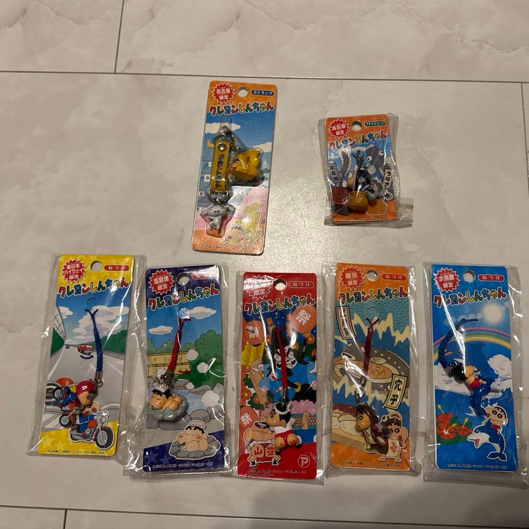 クレヨンしんちゃんねつけ　ストラップ