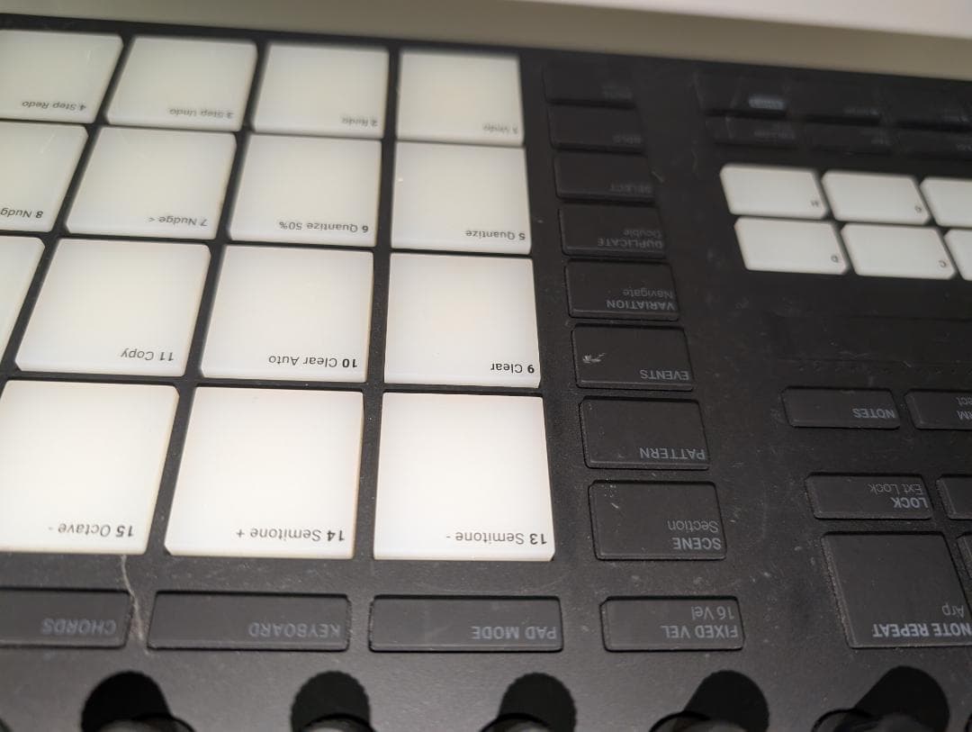 MASCHINE DJ機材 拡張パッド