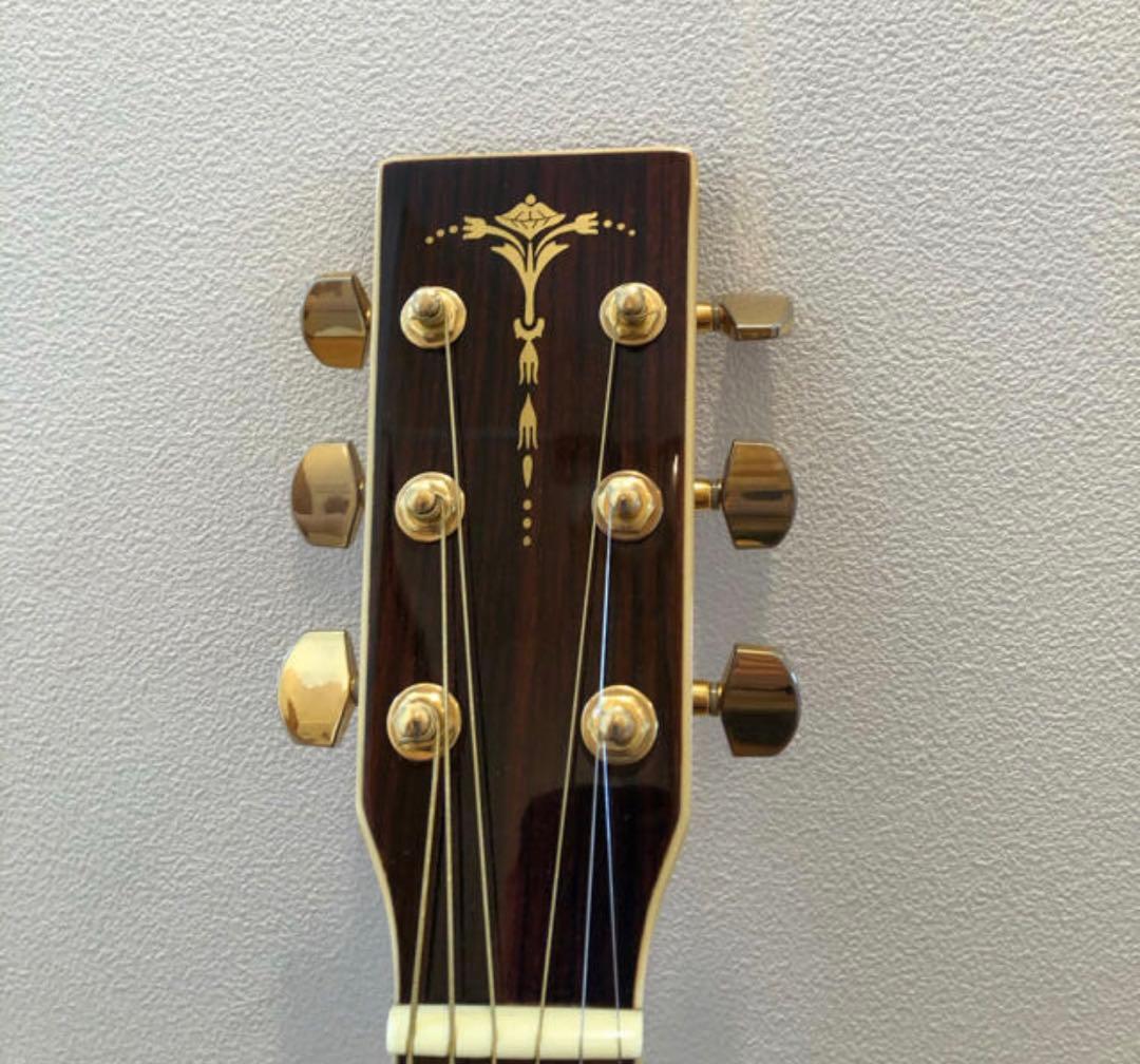 キャッツアイ　アコギ