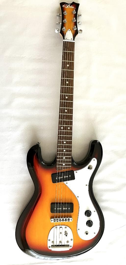 エレキギター　Aria　DM-1　サンバースト系　ソフトケース付