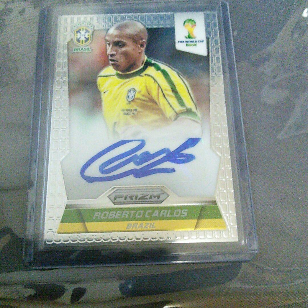 2014年ブラジルWC ロベルトカルロス直筆サイン入りカード