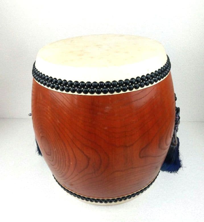 K.G【上鳴保証】和太鼓　欅切り抜き胴　台なし　*AN32