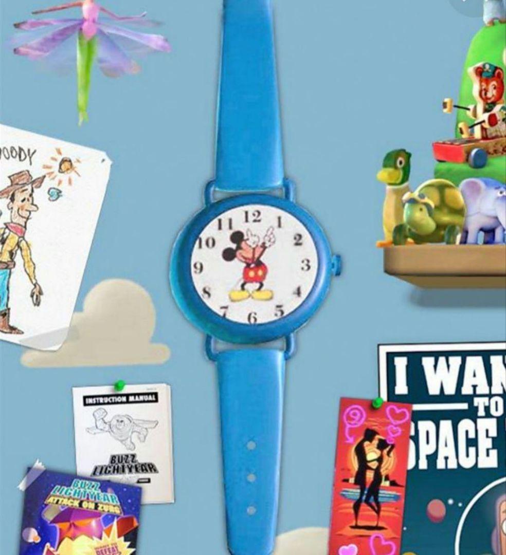 トイストーリー アンディ部屋の壁掛け時計