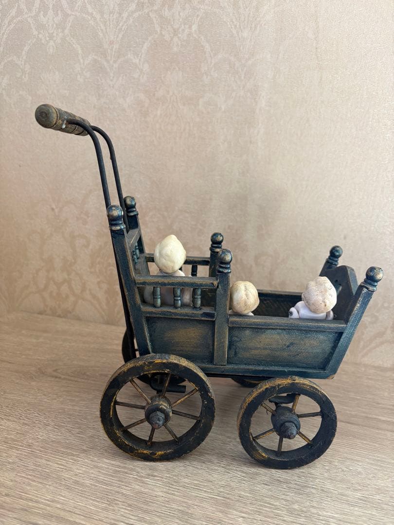 ヴィンテージベビーカー　アンティークミニョネット オールビスク　ビスクドール