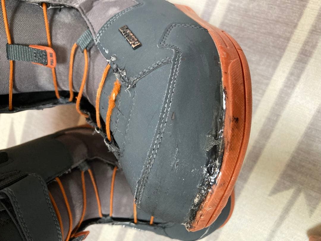 スノーボードブーツ　Deelux ID7.1 LARA