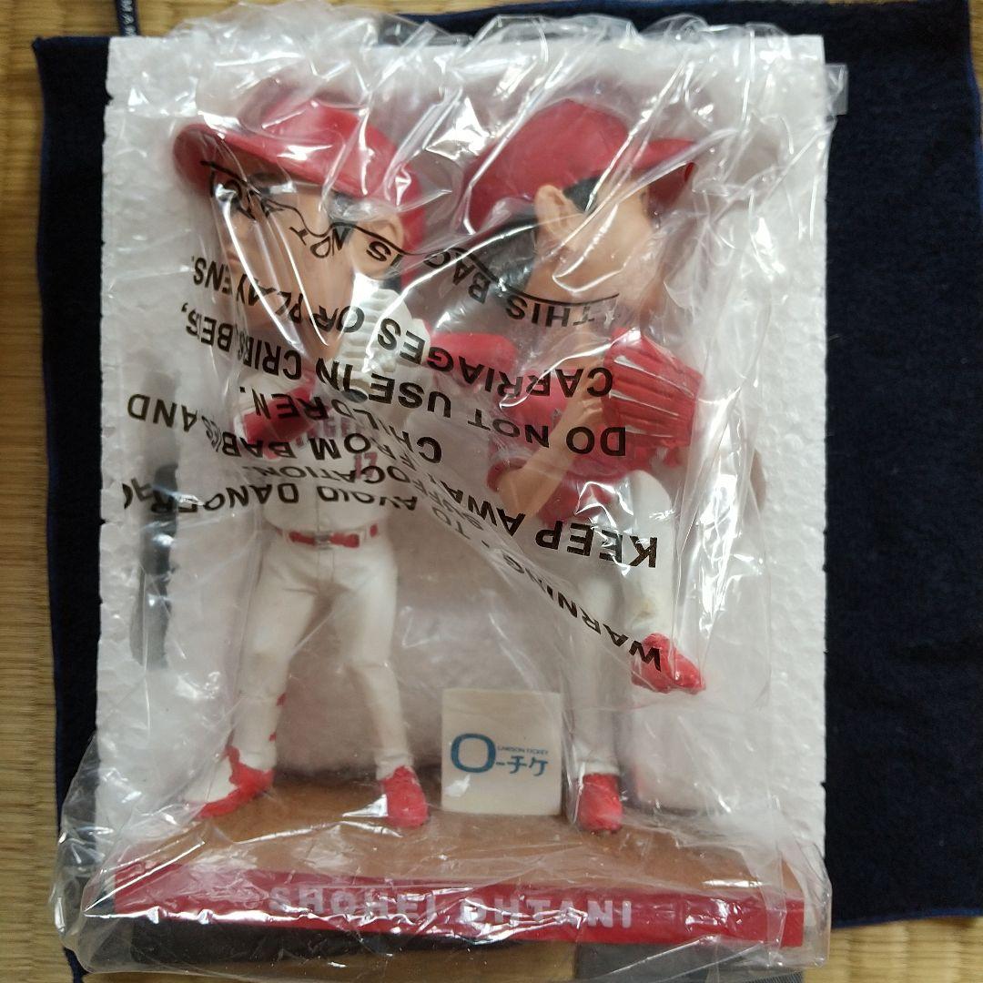 大谷選手のボブルヘッド人形になります。