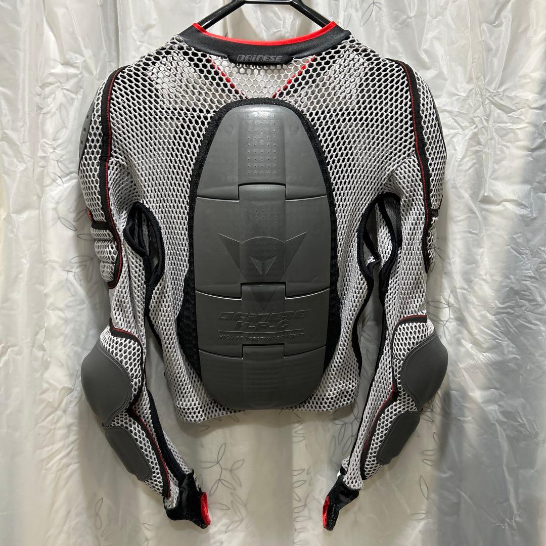 DAINESE　ダイネーゼ　スノーボード　プロテクター　サイズL