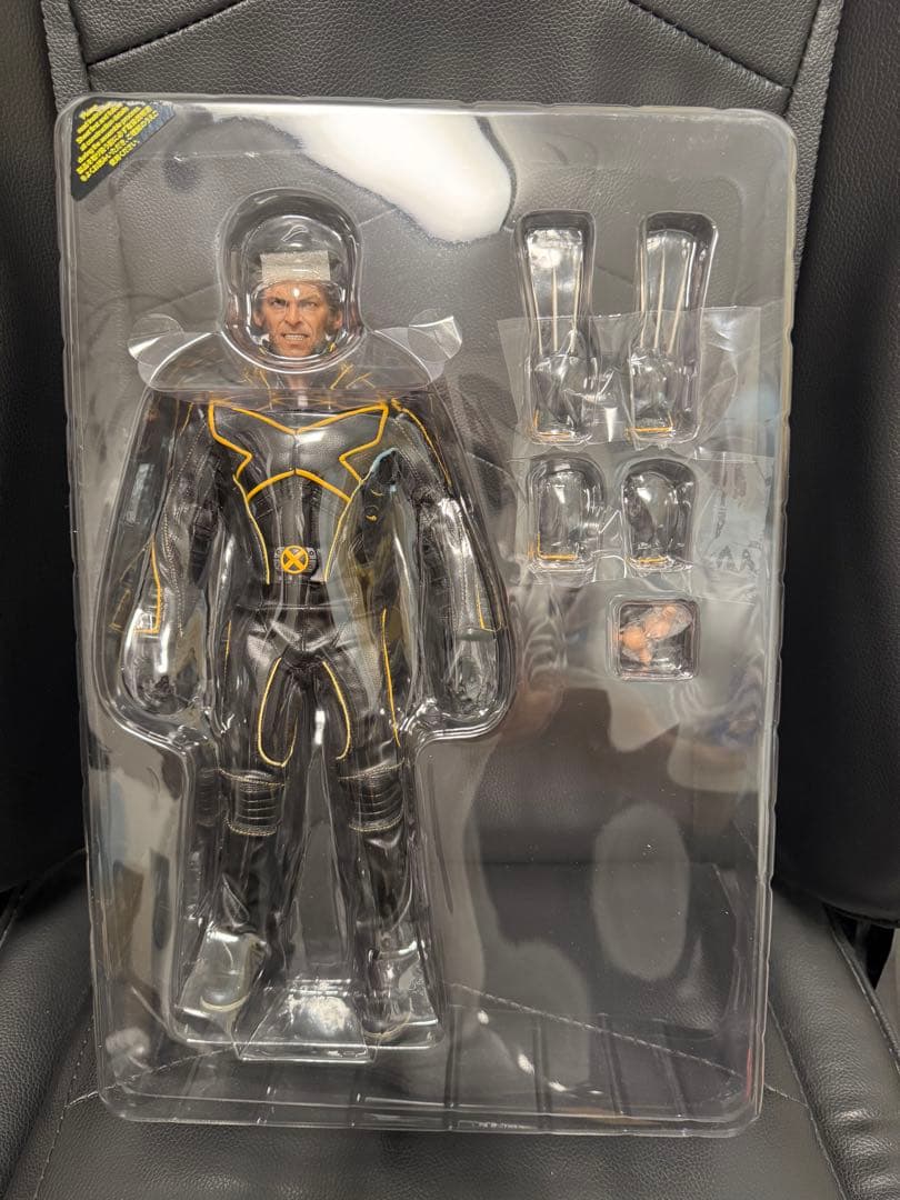 X-MEN The Last Stand ウルヴァリン ホットトイズ