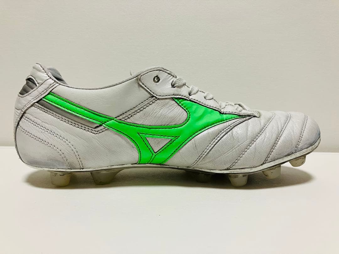 【再値下げ】モレリアⅡ 限定カラー　25.5cm