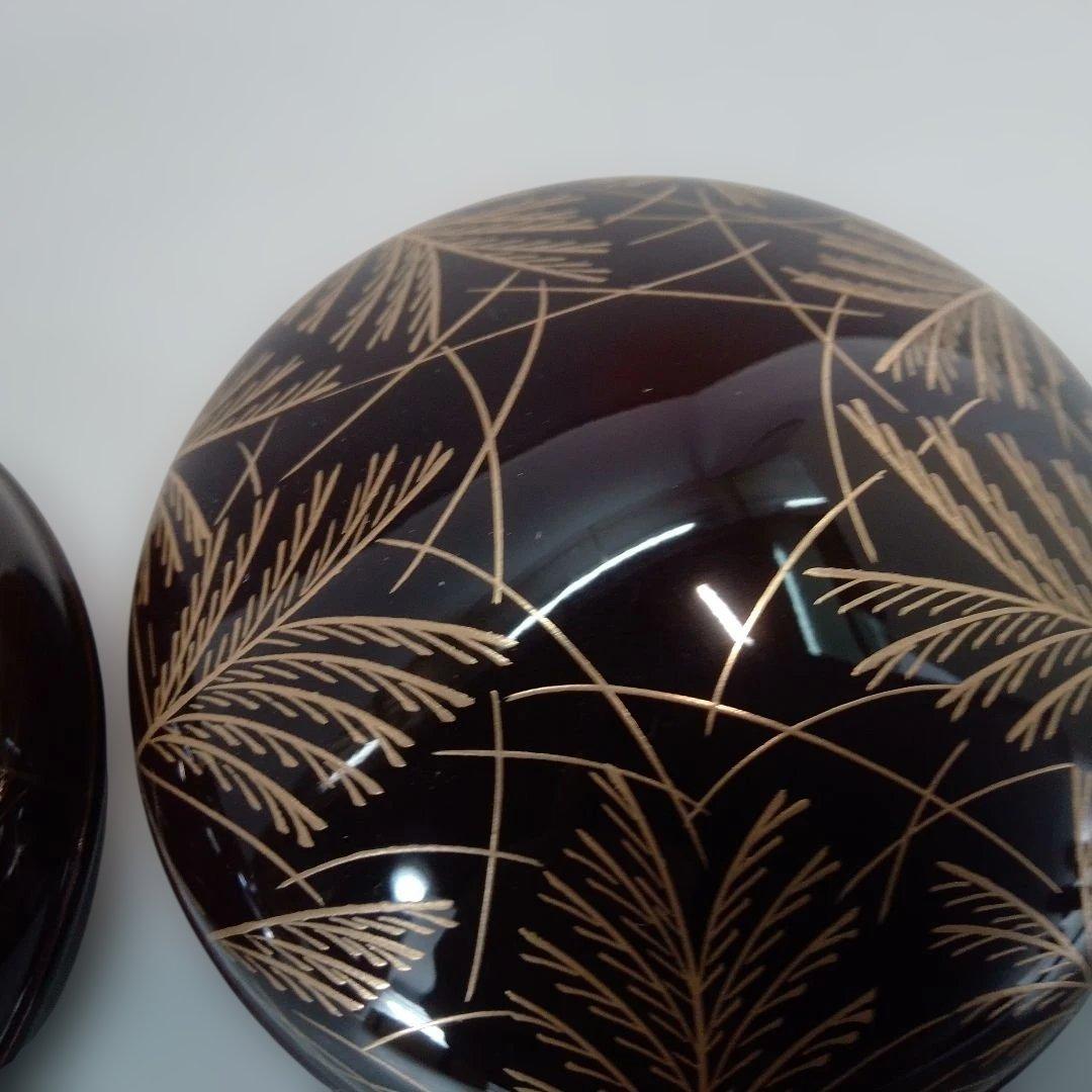 溜塗　武蔵野蒔絵　宝珠　香合