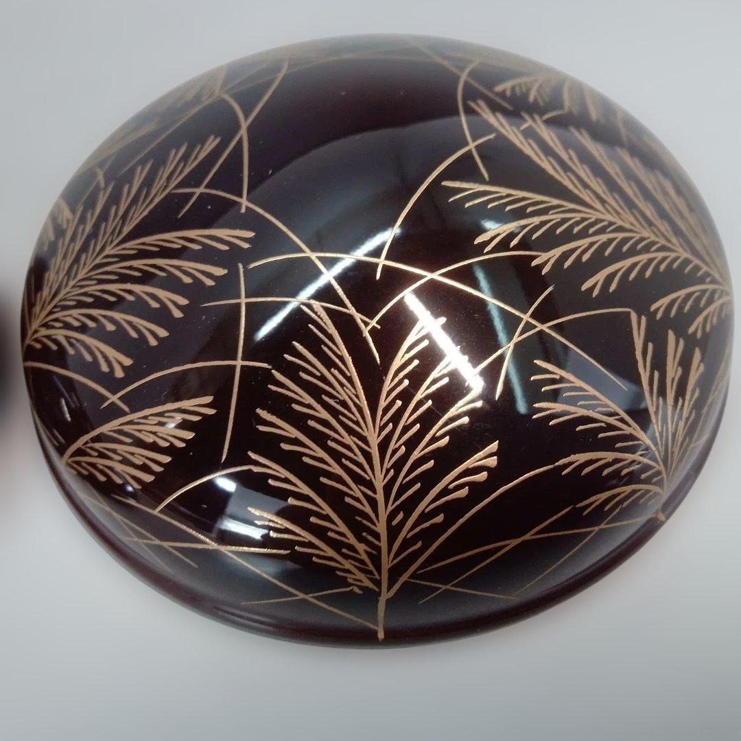 溜塗　武蔵野蒔絵　宝珠　香合