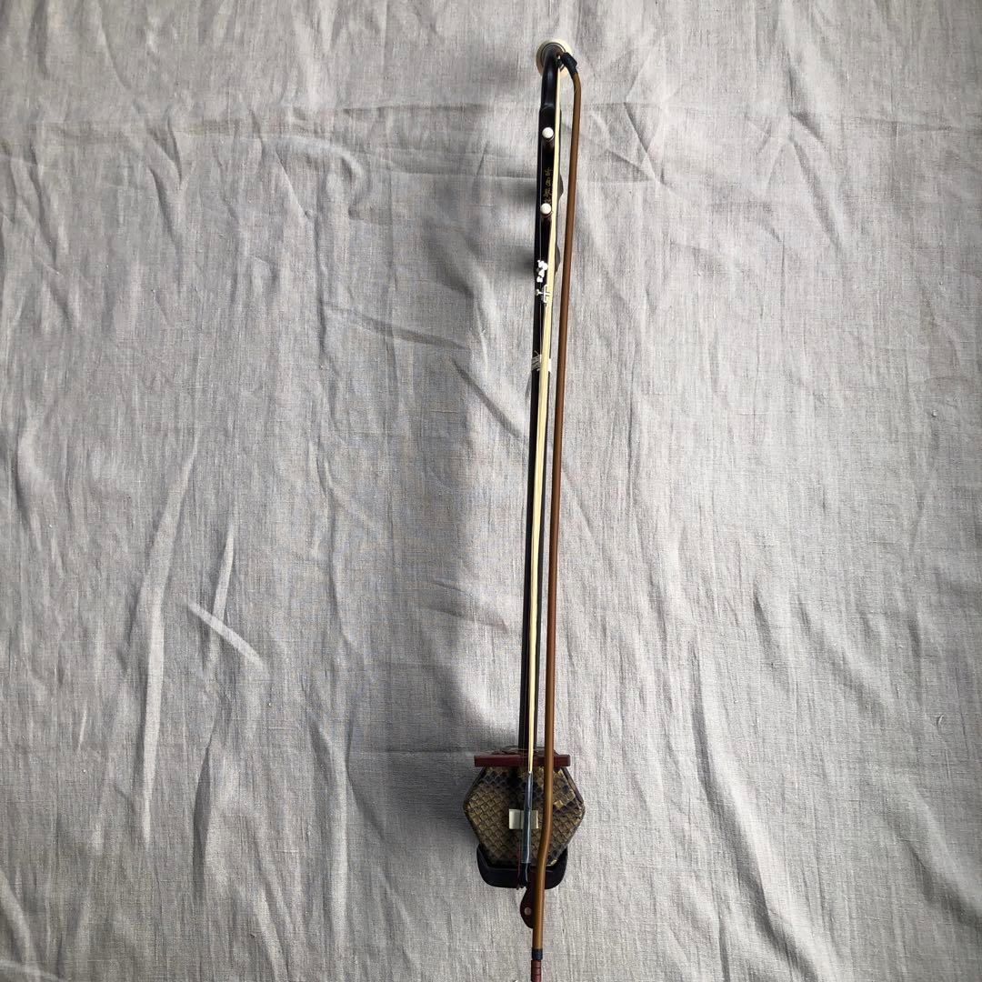 二胡　ケース付き