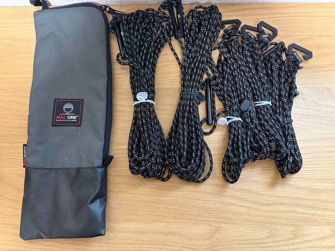 マックワンタープ　チャコール　Mサイズ