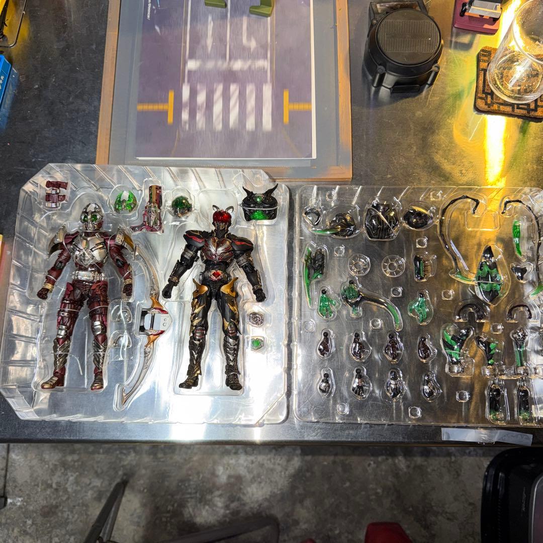 MASKED RIDER GARREN & CHALICE フィギュアセット