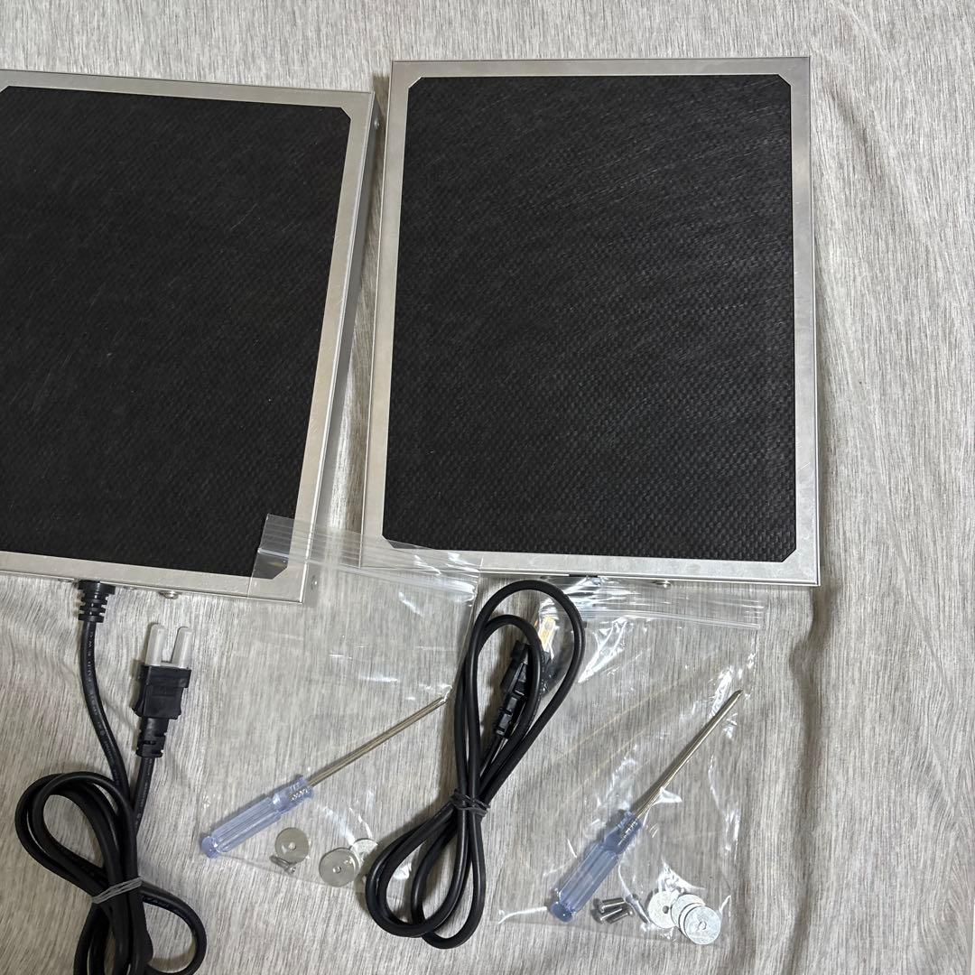 爬虫類用暖トツMサイズ2個、エキゾテラサーモ