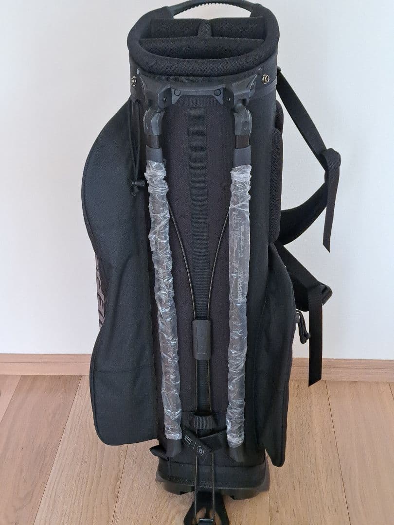 Cobra×BRIEFING キャディバッグ