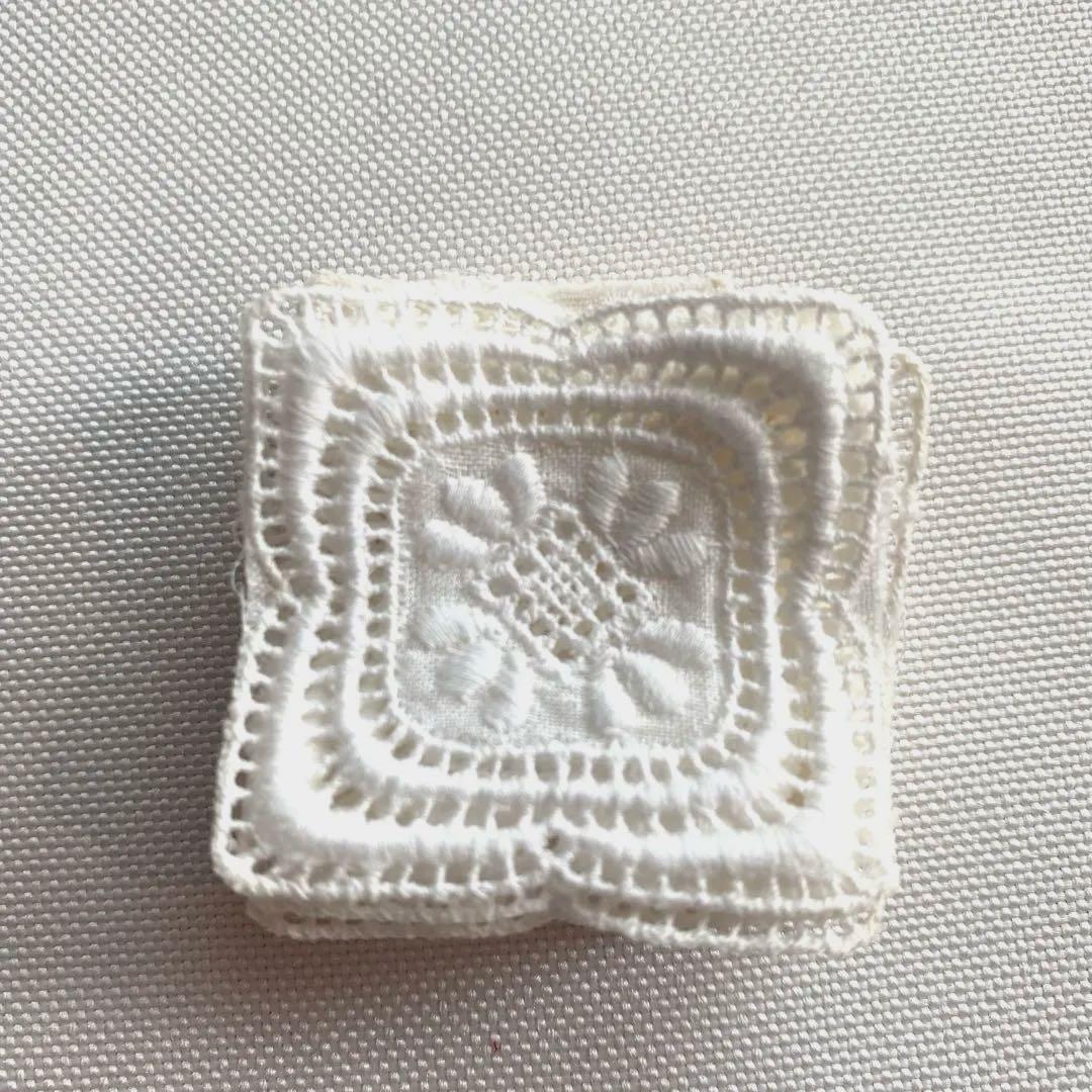 アンティーク ロマンティック コットン刺繍 レース ワッペン 四角リーフ柄×12