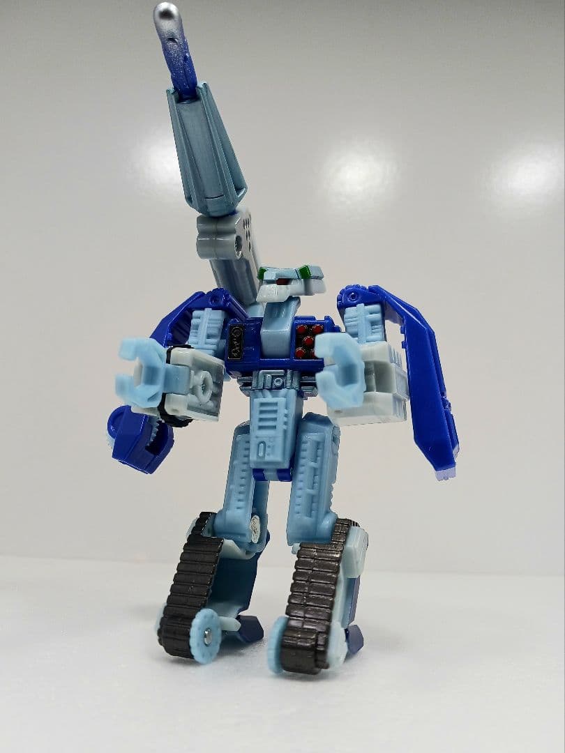 トランスフォーマー ビーストウォーズ リターンズ ビーコンタンカー フィギュア